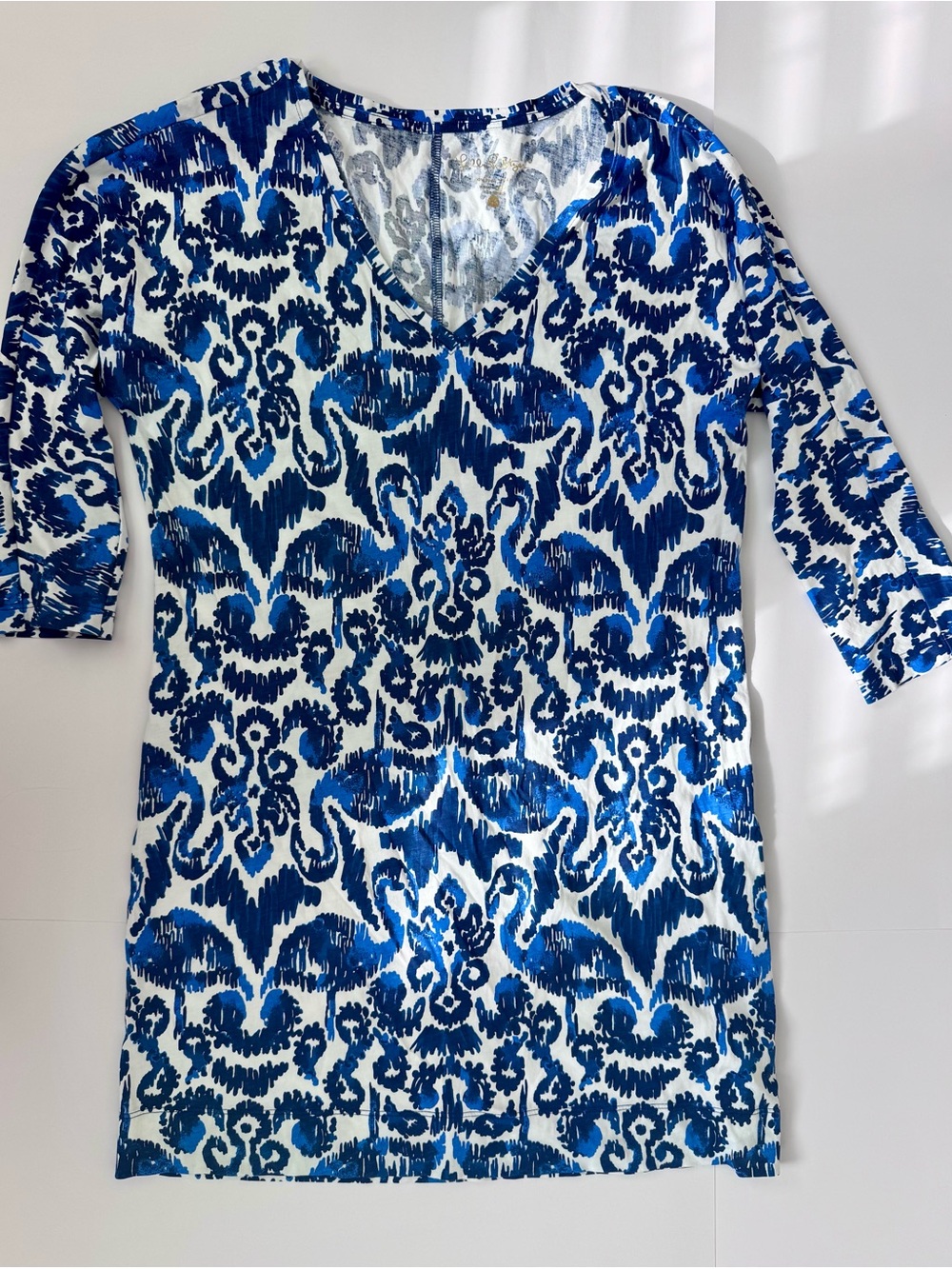 Lilly Pulitzer Blue and White V‑Neck Printed Dress XS